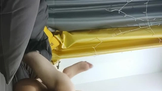 娇妻 雪白 呻吟-美女学生妹子是男友的乖母狗，戴着狗炼项圈乖乖让男友无套抽插~